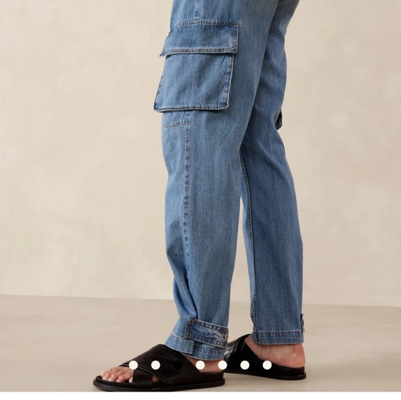 Banana Republic Cargo Jean Size 2/26 never worn NWT - Picture 3 of 5